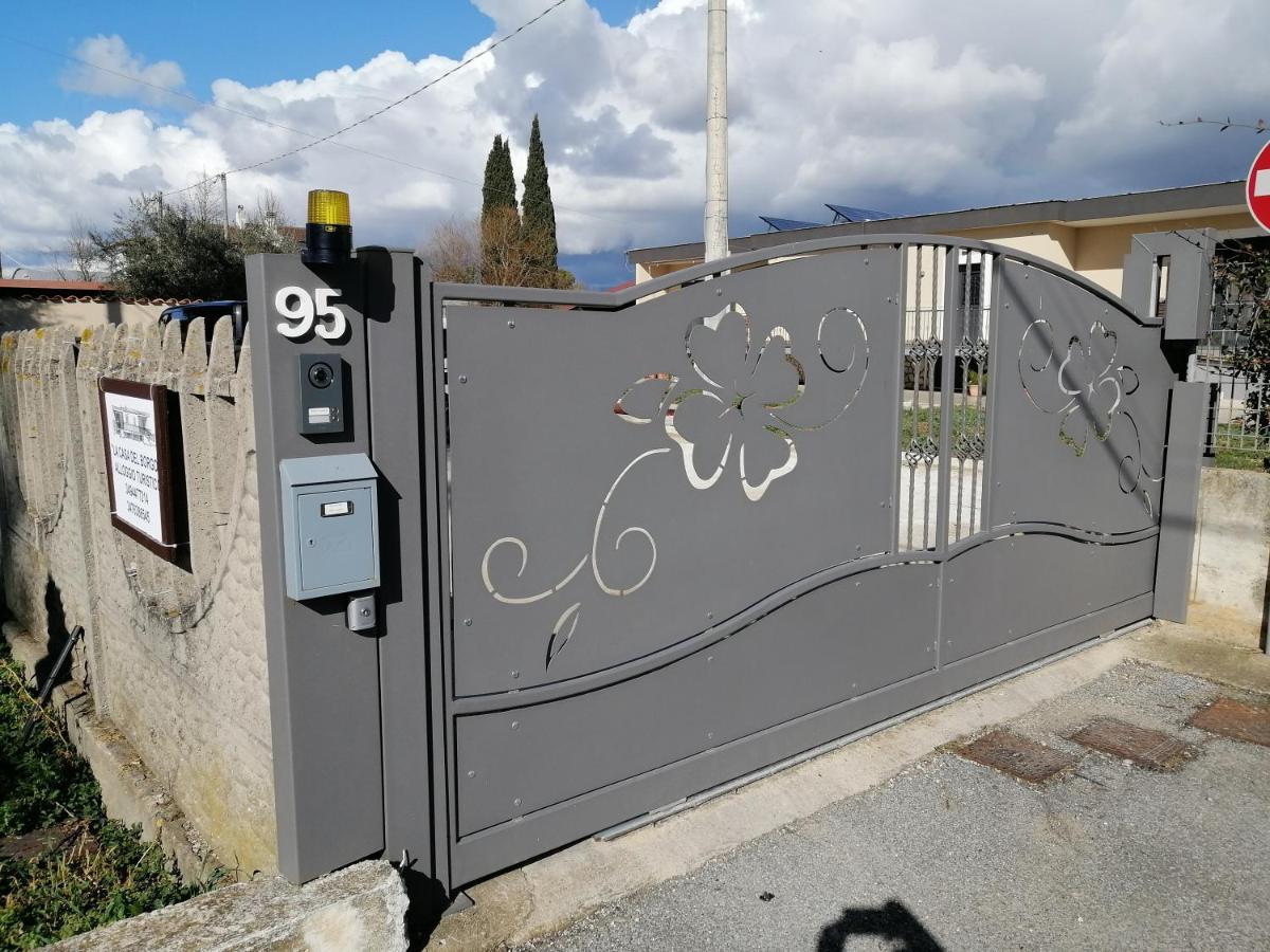 La Casa Del Borgo-Intero Appartamento Latina Eksteriør billede