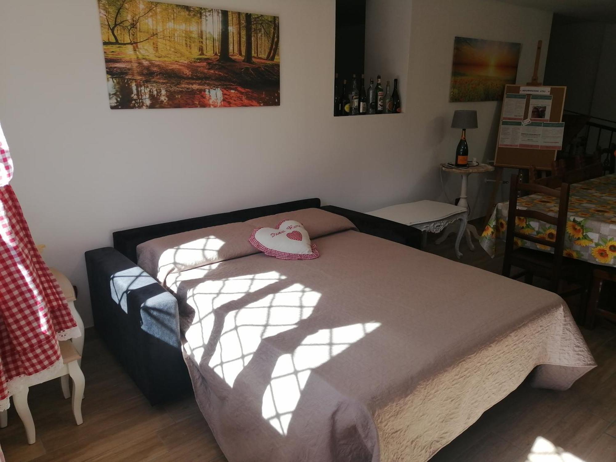 La Casa Del Borgo-Intero Appartamento Latina Eksteriør billede